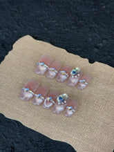 12 手作りネイルチップ